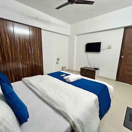 מומביי Zenith Homes - Boomerang Suites מראה חיצוני תמונה