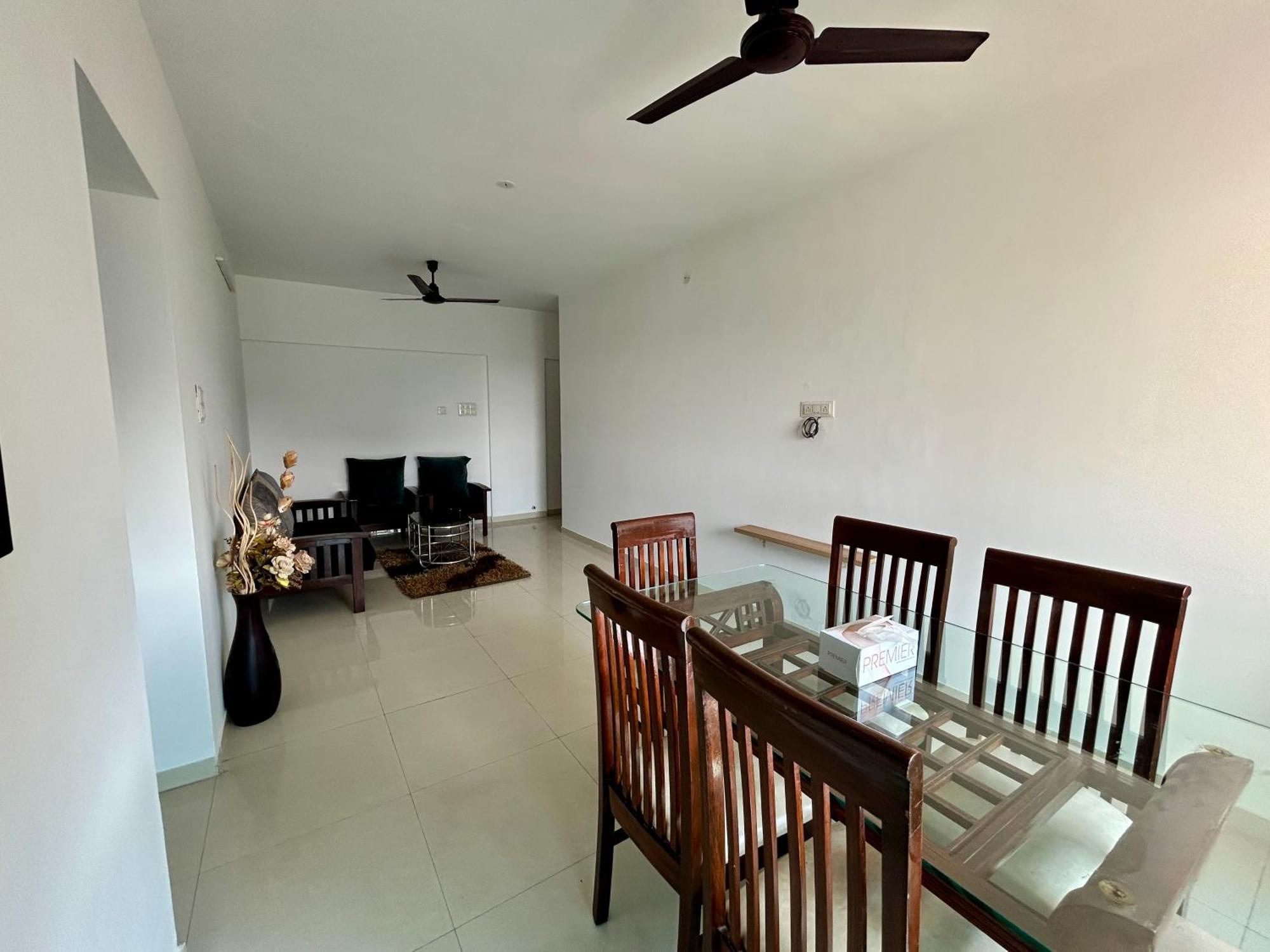מומביי Zenith Homes - Boomerang Suites מראה חיצוני תמונה